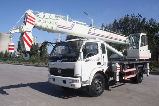 點(diǎn)擊查看詳細(xì)信息<br>標(biāo)題：12-16噸汽車吊 閱讀次數(shù)：4009